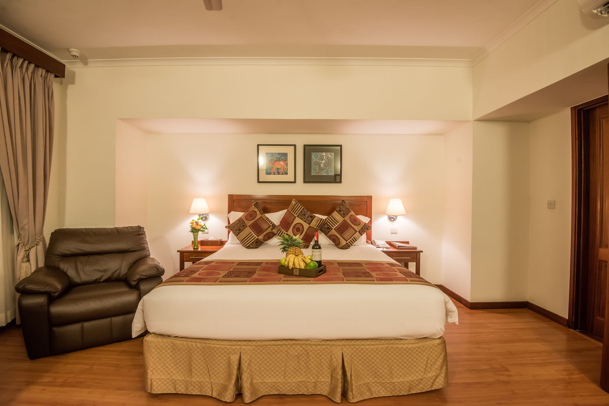 Sea Cliff Court Hotel & Luxury Apartments Dar es Salaam Luaran gambar
